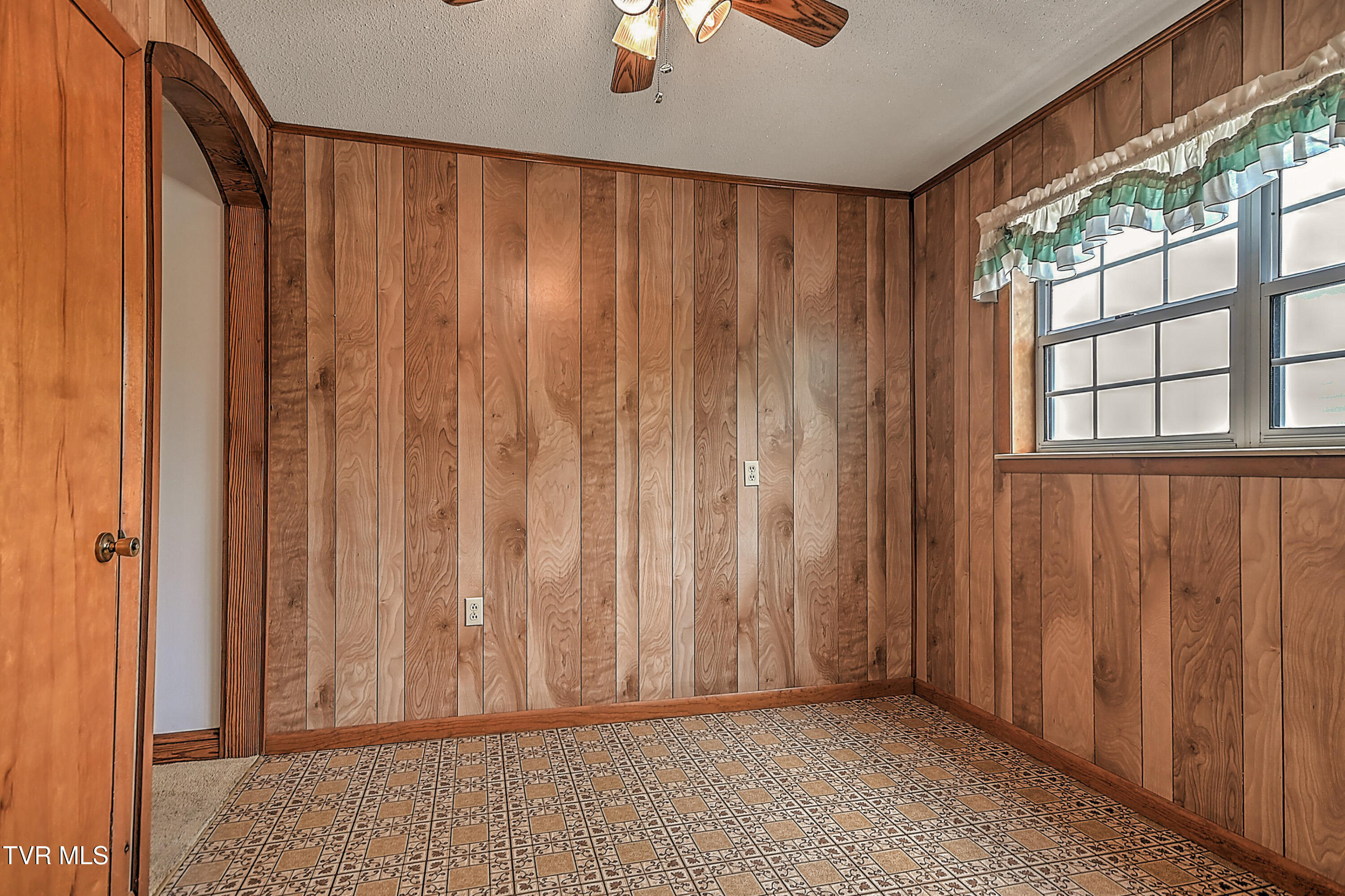 1160 Dodd Branch Road Greeneville, TN 37743 - Photo 12 of 34 1150 Dodd Creek BS-12