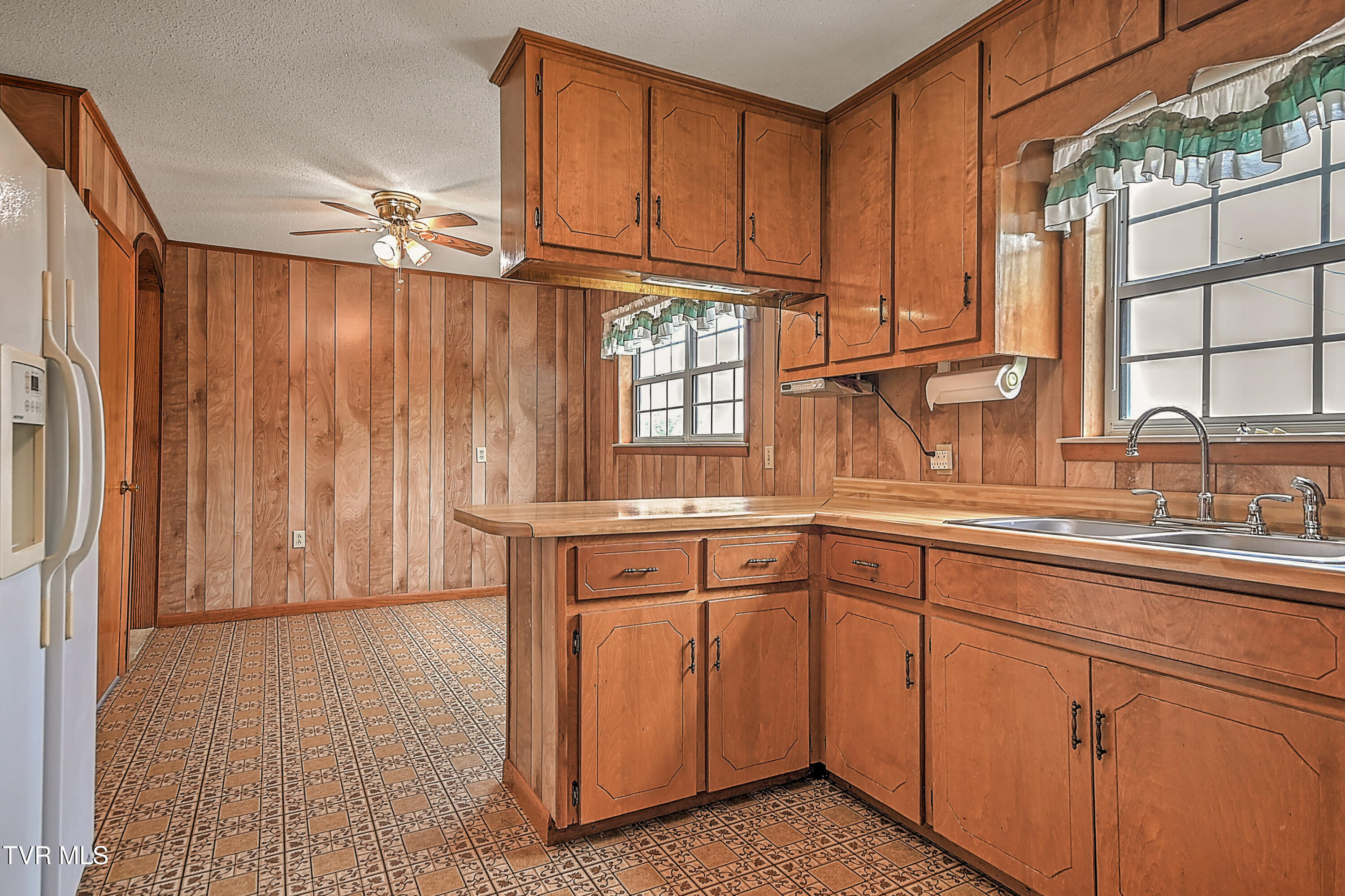 1160 Dodd Branch Road Greeneville, TN 37743 - Photo 15 of 34 1150 Dodd Creek BS-15