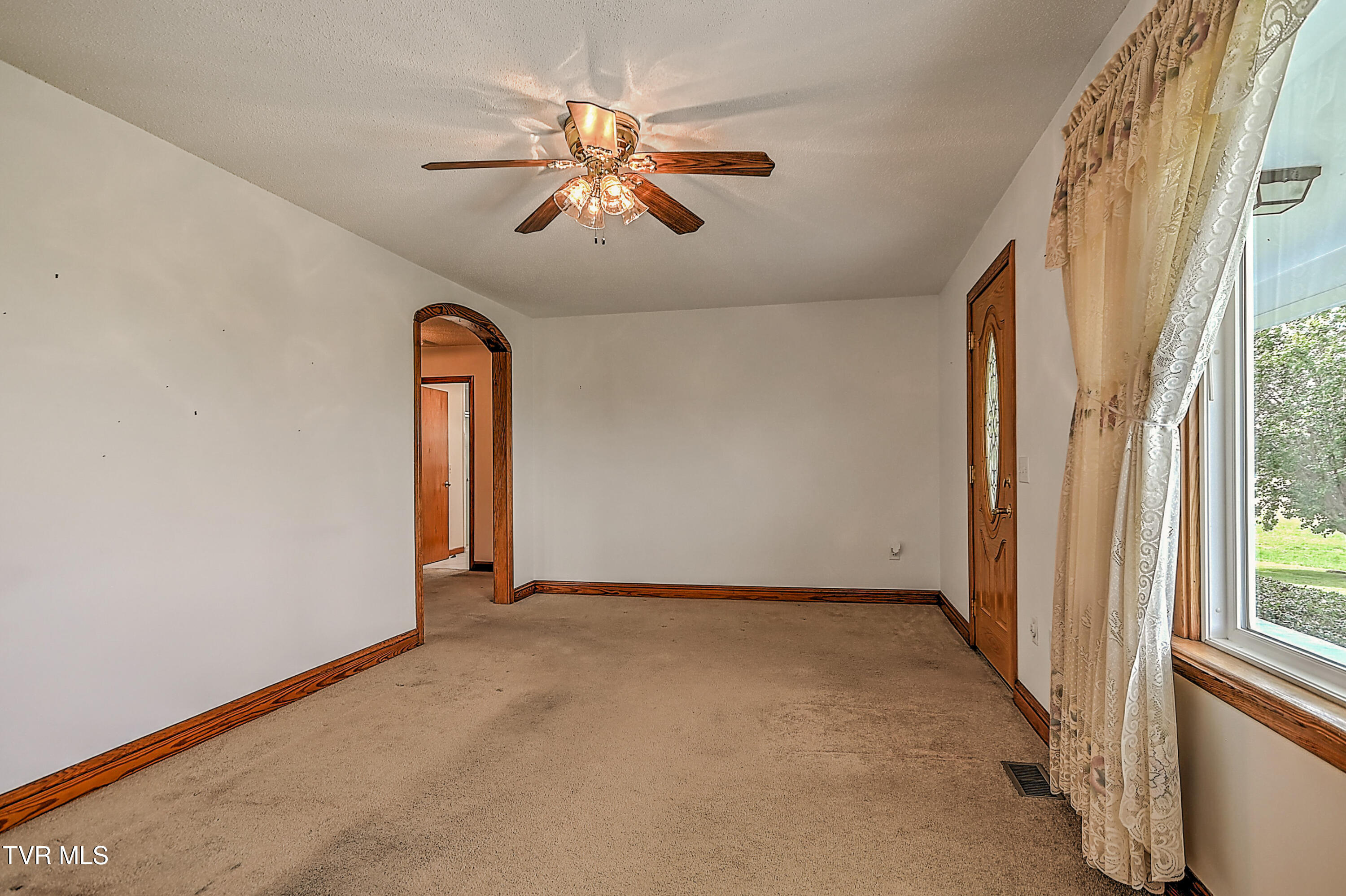 1160 Dodd Branch Road Greeneville, TN 37743 - Photo 9 of 34 1150 Dodd Creek BS-9