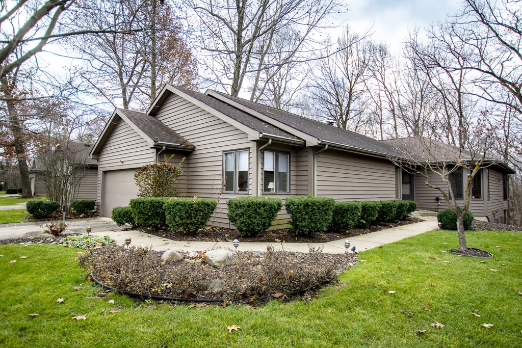 3423 Bridgetown Road Bristol, IN 46507 - Photo 1 of 35 Gallery Image 1