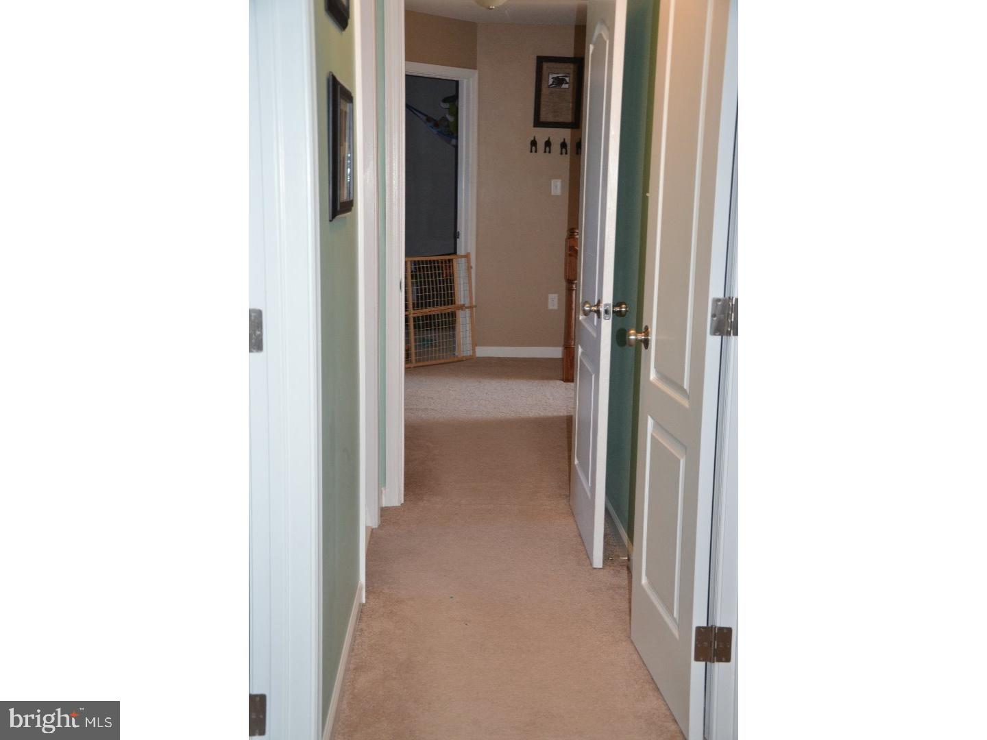 112 Congo-Niantic Road Barto, PA 19504 - Photo 15 of 17 Hallway