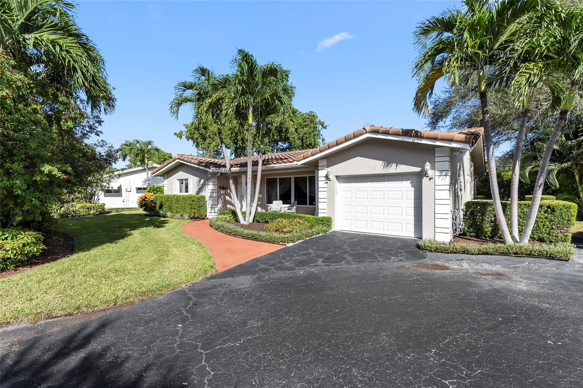 7237 East Tropical Way Plantation, FL 33317 - Photo 3 of 50 spacious driveway; 2017 s-tile roof
