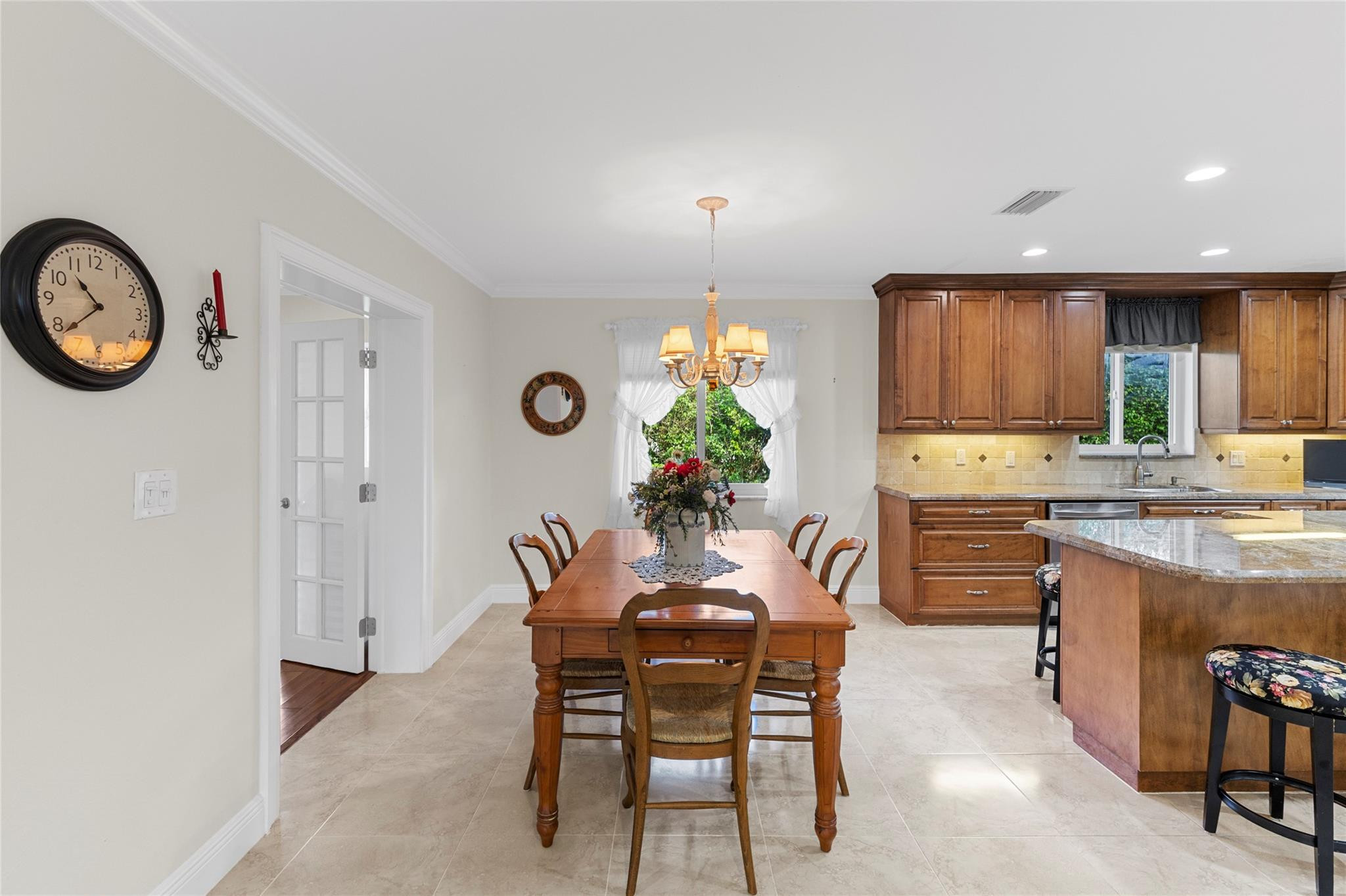 7237 East Tropical Way Plantation, FL 33317 - Photo 10 of 50 Photo 10