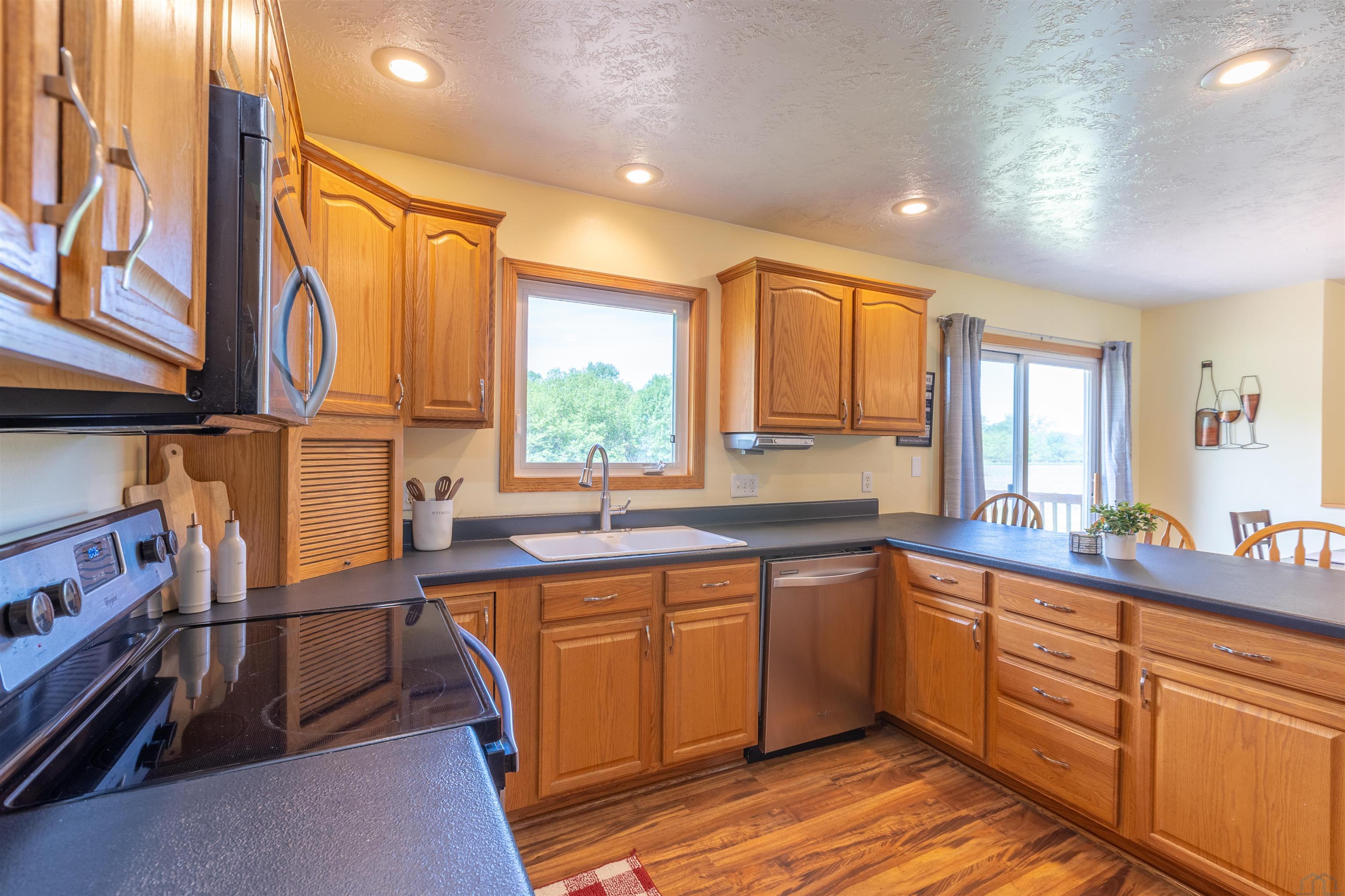 32213 Indigo Road Hinton, IA 51024 - Photo 8 of 28 Gallery Image 8