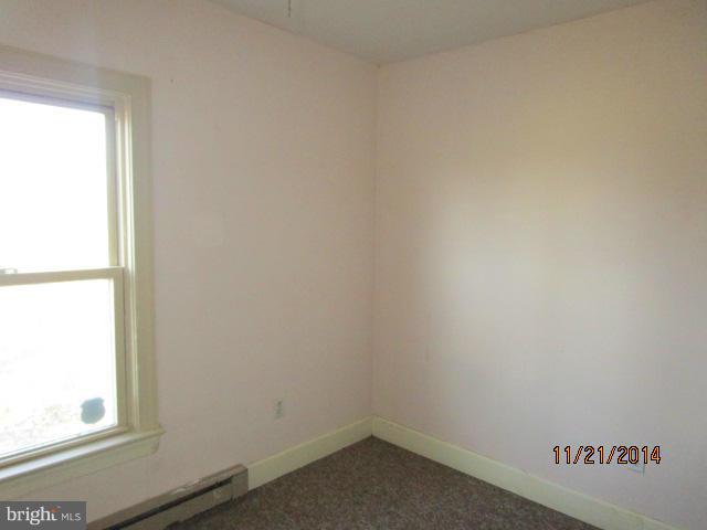 5228 Holter Road Jefferson, MD 21755 - Photo 22 of 27 Bedroom