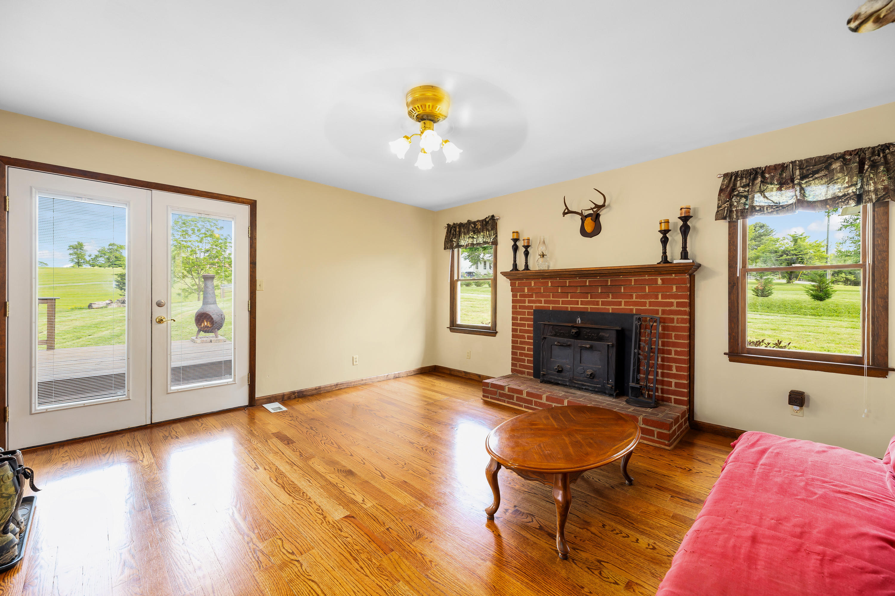 3501 Country Club Road Troutville, VA 24175 - Photo 17 of 25 Den with Fireplace