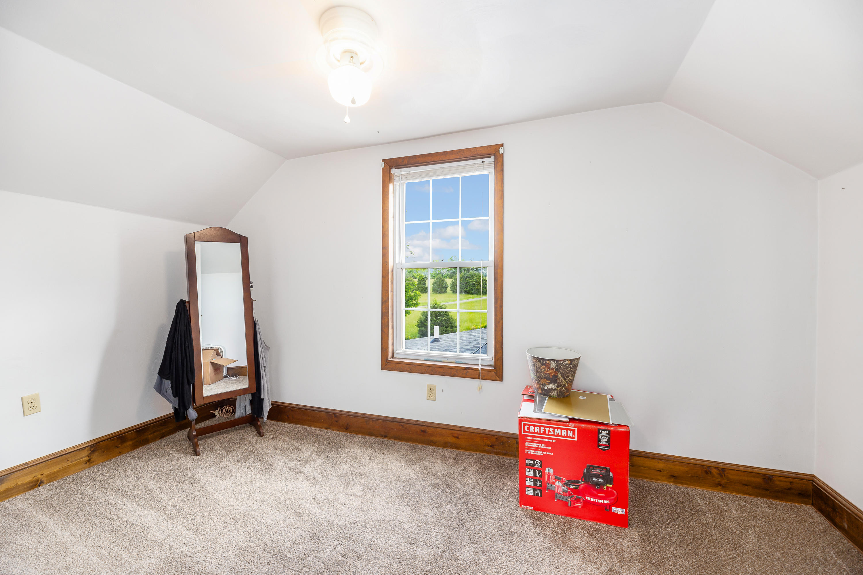 3501 Country Club Road Troutville, VA 24175 - Photo 21 of 25 Bedroom Upper