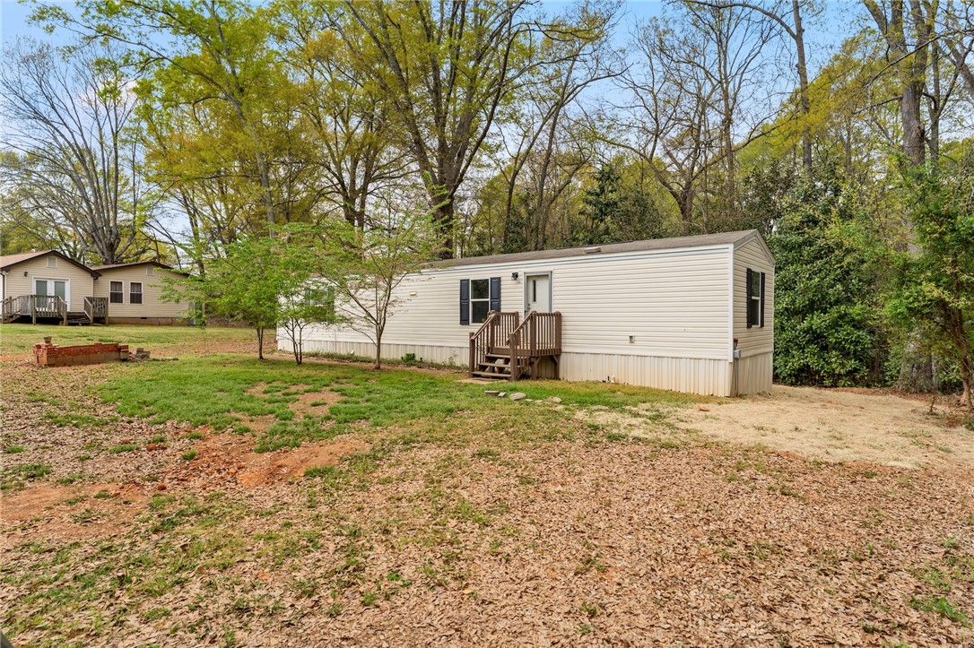 126 Page Road Pelzer, SC 29669 - Photo 2 of 18 Gallery Image 2