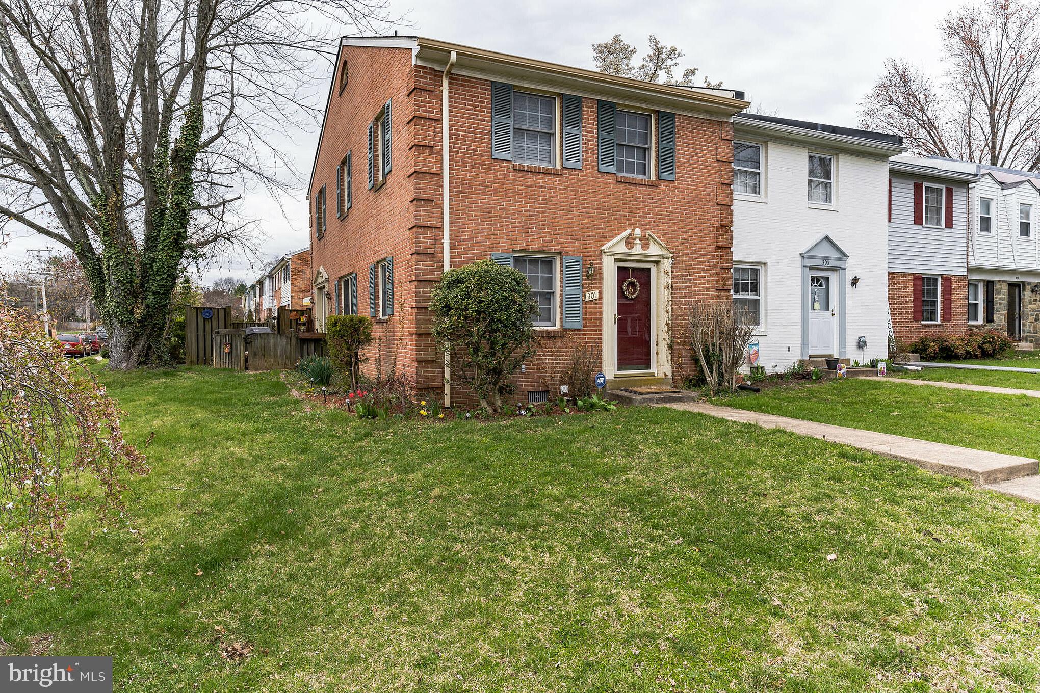 301 Rock Spring Drive Southwest Leesburg, VA 20175 - Photo 1 of 26