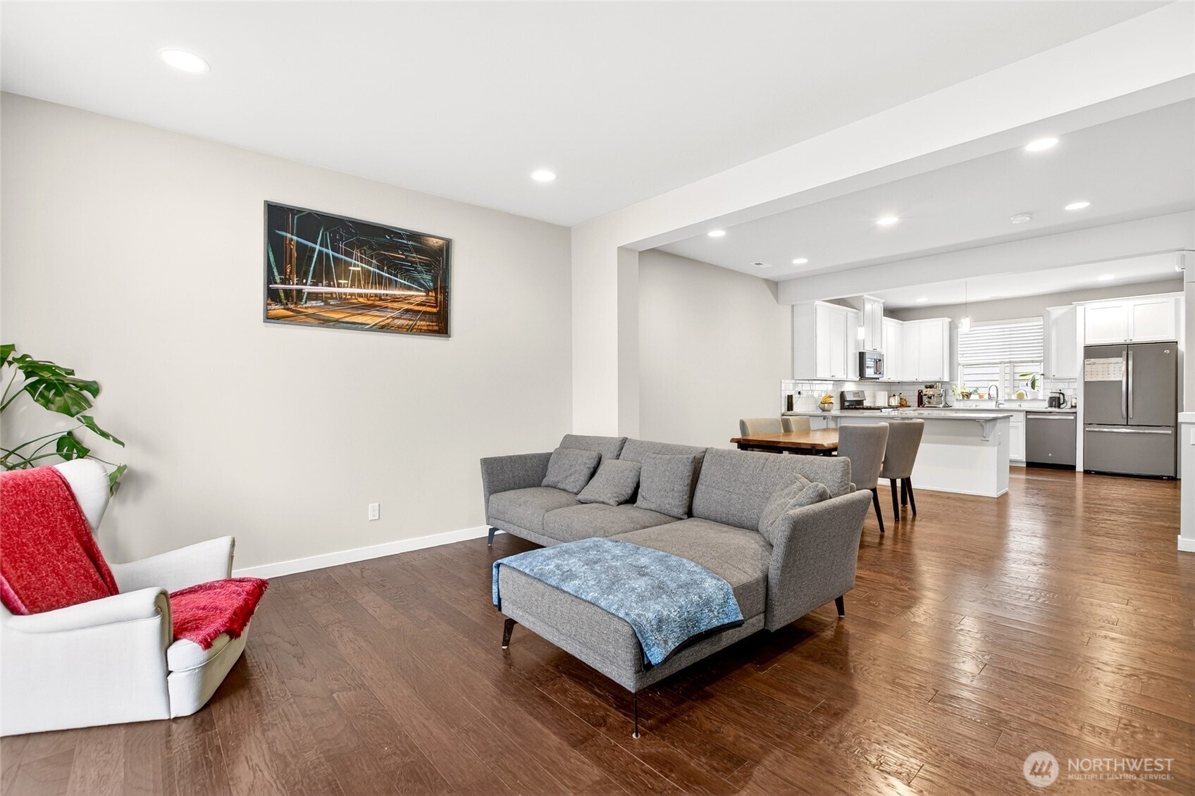 22925 79th Place West, Unit B Edmonds, WA 98026 - Photo 11 of 39 a living room with furniture and wooden floor