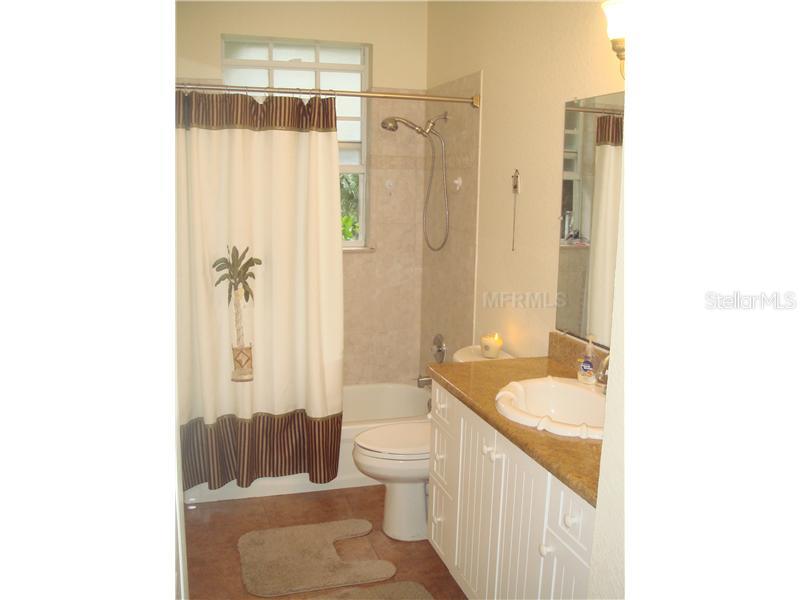 8423 Southwest Riverside Drive Arcadia, FL 34269 - Photo 10 of 20 Bath2
