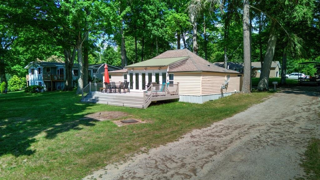 7600 Maple Street Grawn, MI 49637 - Photo 16 of 86 Gallery Image 16