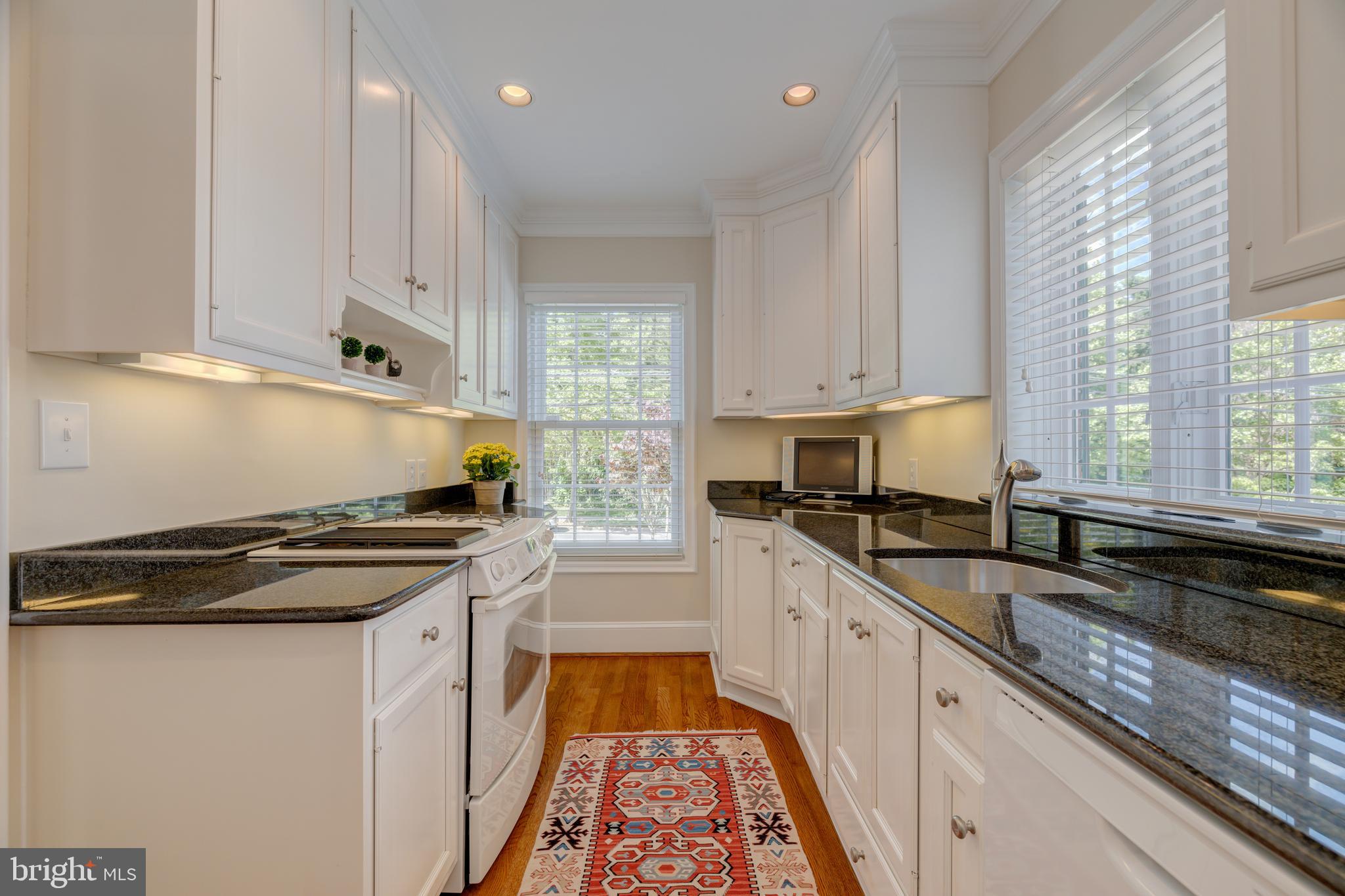 4628 Reservoir Road Northwest Washington, DC 20007 - Photo 14 of 40