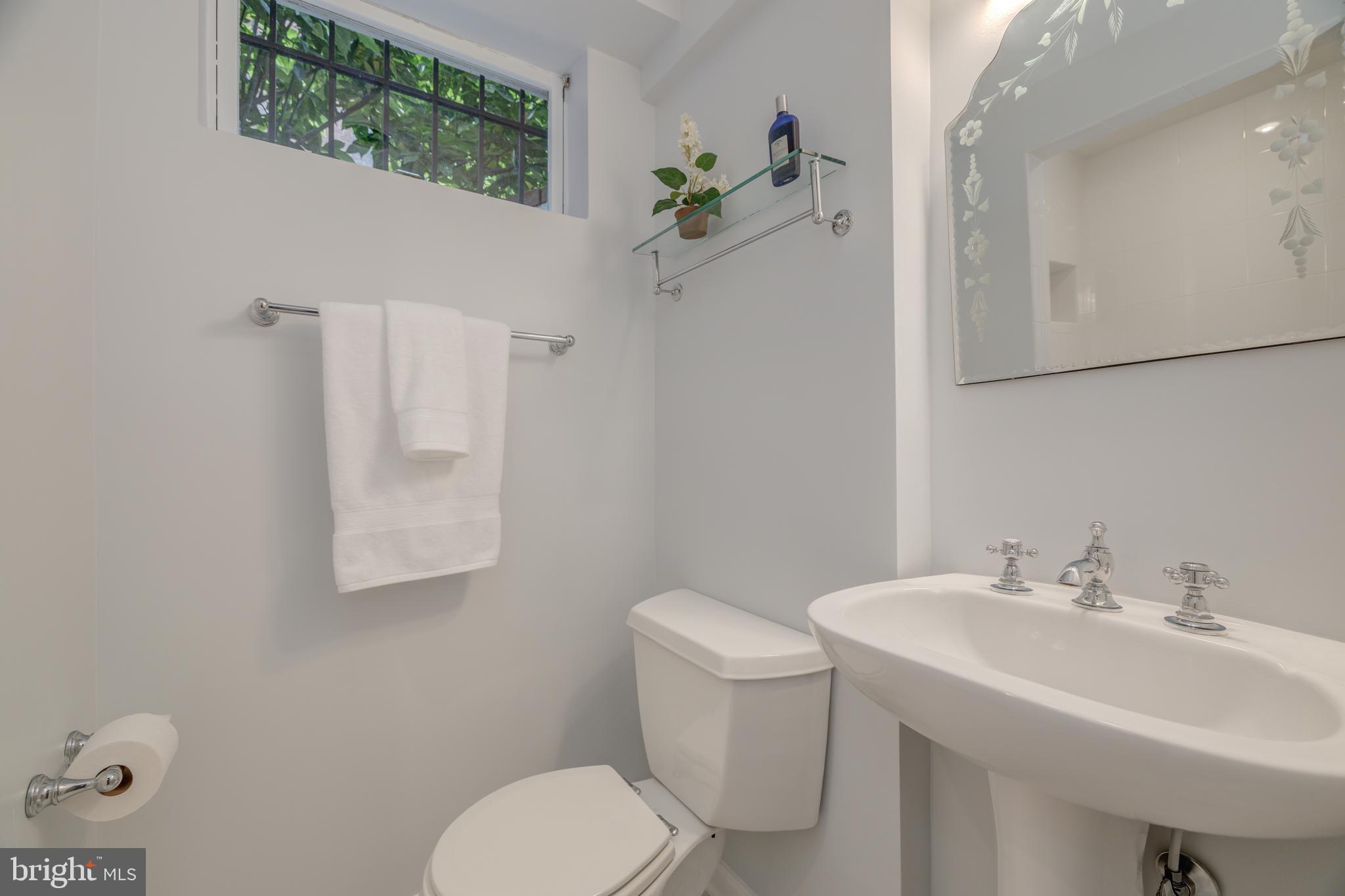 4628 Reservoir Road Northwest Washington, DC 20007 - Photo 33 of 40