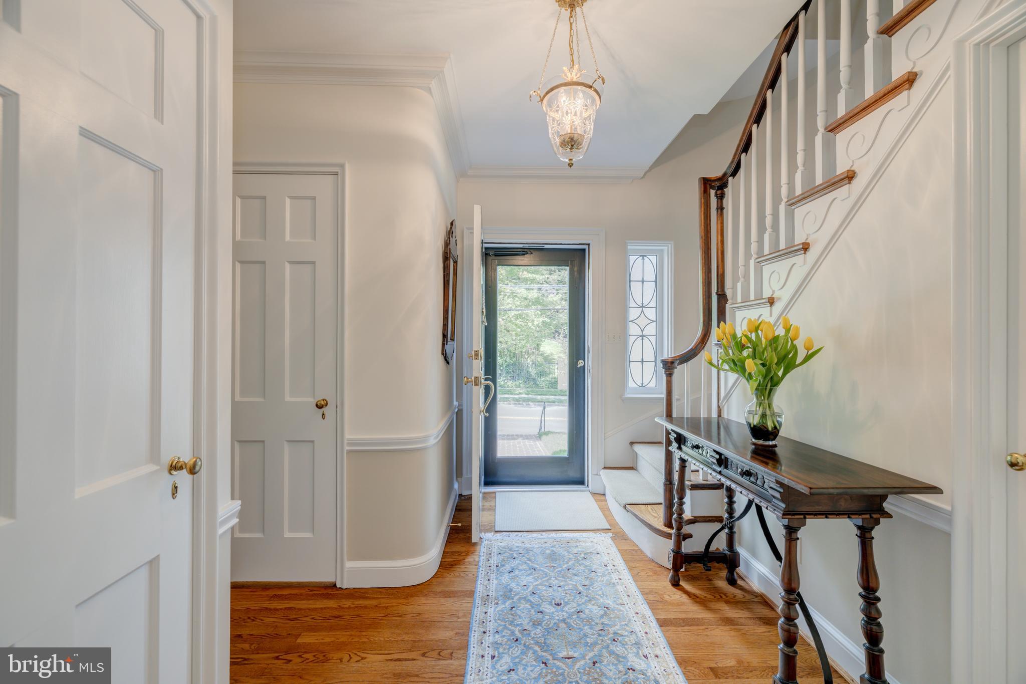 4628 Reservoir Road Northwest Washington, DC 20007 - Photo 5 of 40