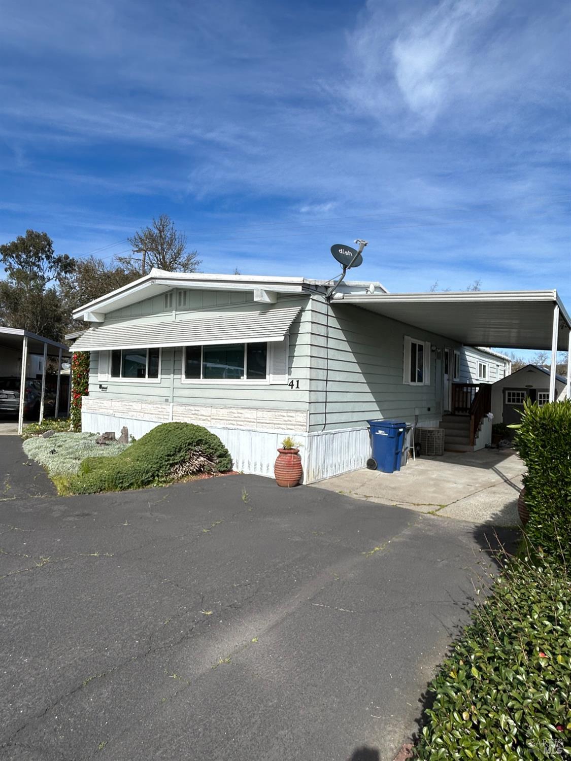 41 Plymouth Way Santa Rosa, CA 95403 - Photo 2 of 27