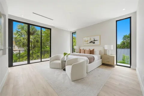 $3,875,000 | 1117 Southeast 9th Street, Fort Lauderdale, FL 33316