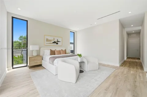 $3,875,000 | 1117 Southeast 9th Street, Fort Lauderdale, FL 33316