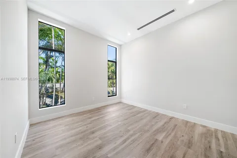 $3,875,000 | 1117 Southeast 9th Street, Fort Lauderdale, FL 33316