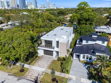 $3,875,000 | 1117 Southeast 9th Street, Fort Lauderdale, FL 33316