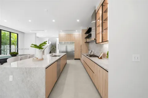 $3,875,000 | 1117 Southeast 9th Street, Fort Lauderdale, FL 33316