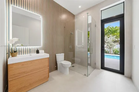 $3,875,000 | 1117 Southeast 9th Street, Fort Lauderdale, FL 33316