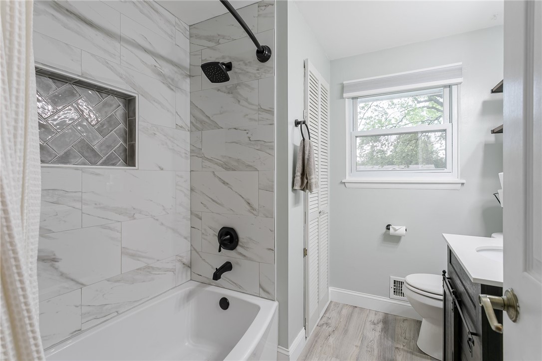 8 Friel Road Henrietta, NY 14623 - Photo 14 of 25