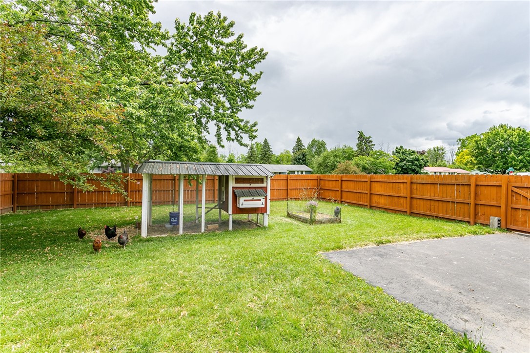 8 Friel Road Henrietta, NY 14623 - Photo 17 of 25