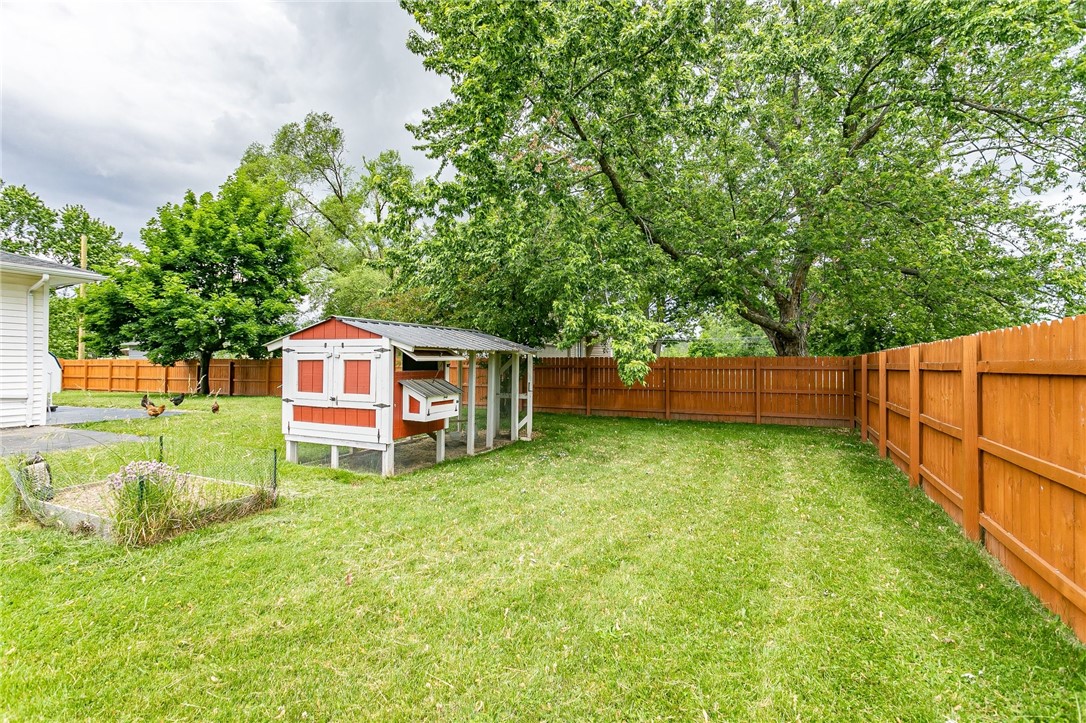 8 Friel Road Henrietta, NY 14623 - Photo 23 of 25