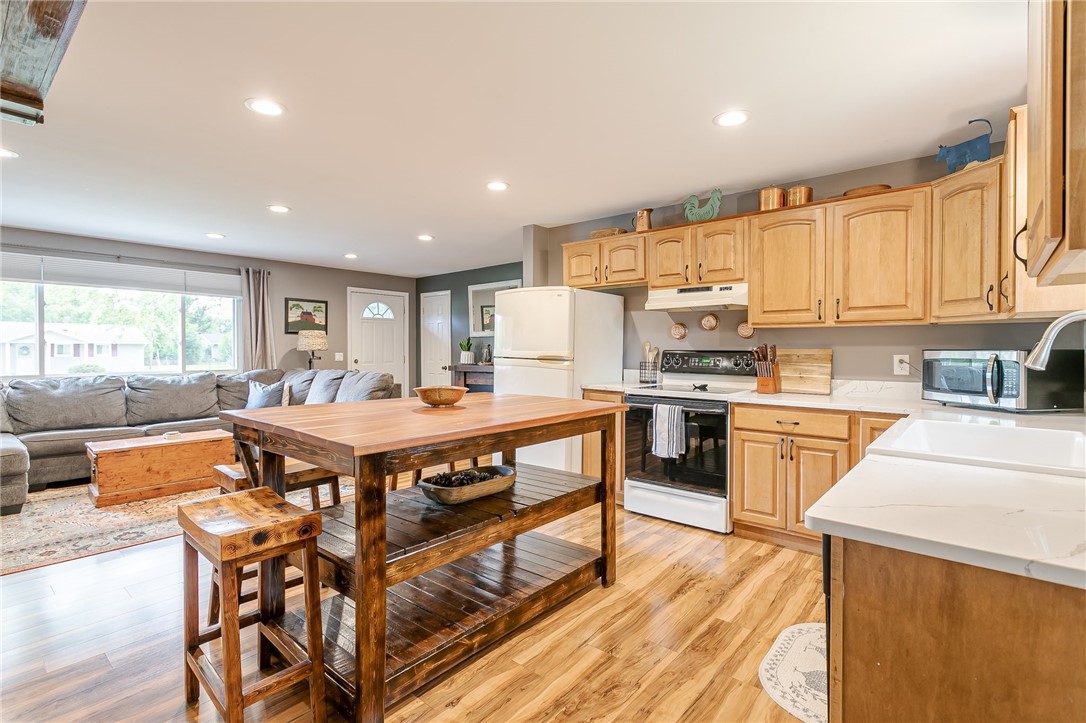 8 Friel Road Henrietta, NY 14623 - Photo 9 of 25