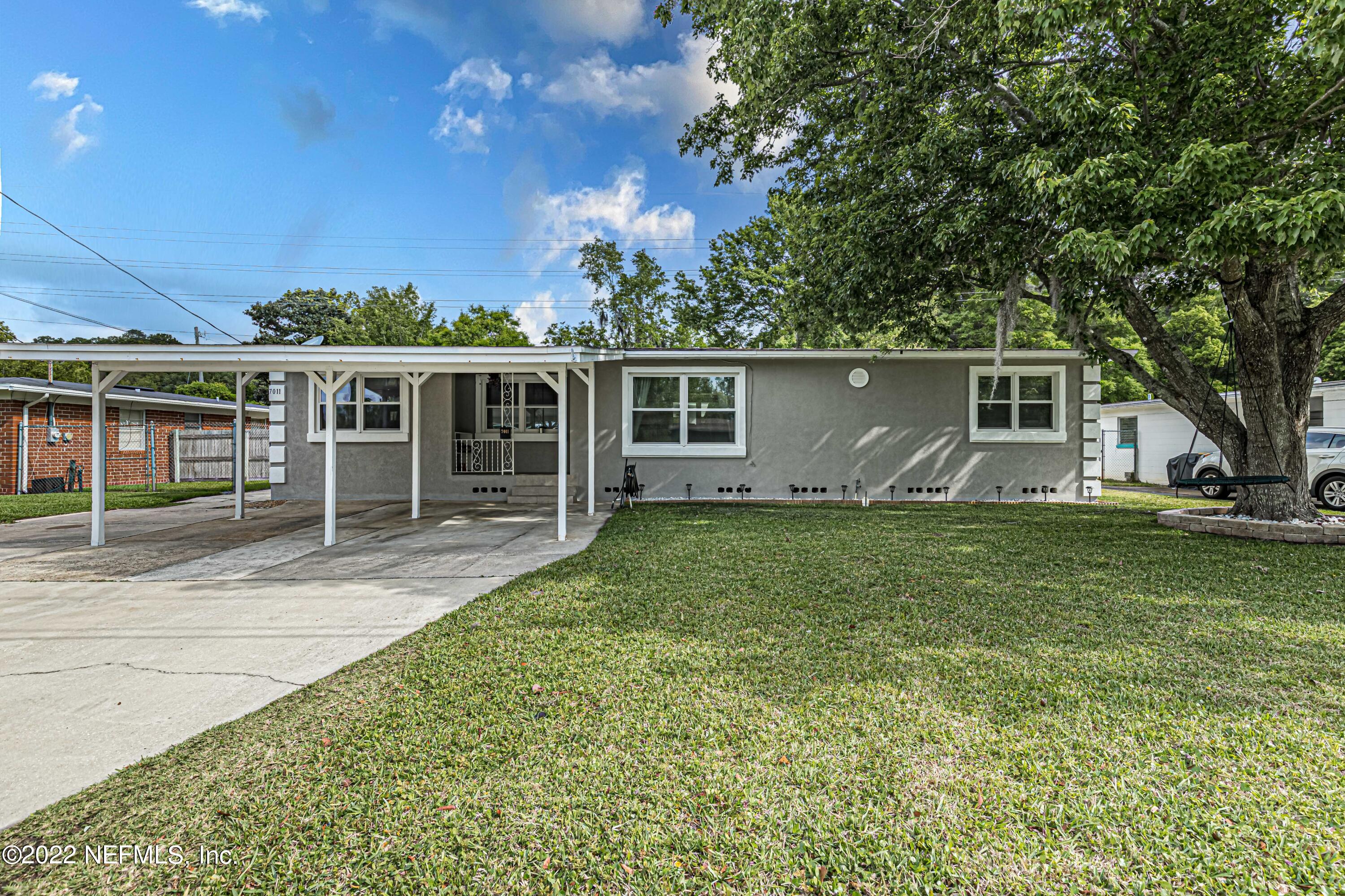 7011 Sans Souci Road Jacksonville, FL 32216 - Photo 1 of 37 1-7011 San Sauci Road