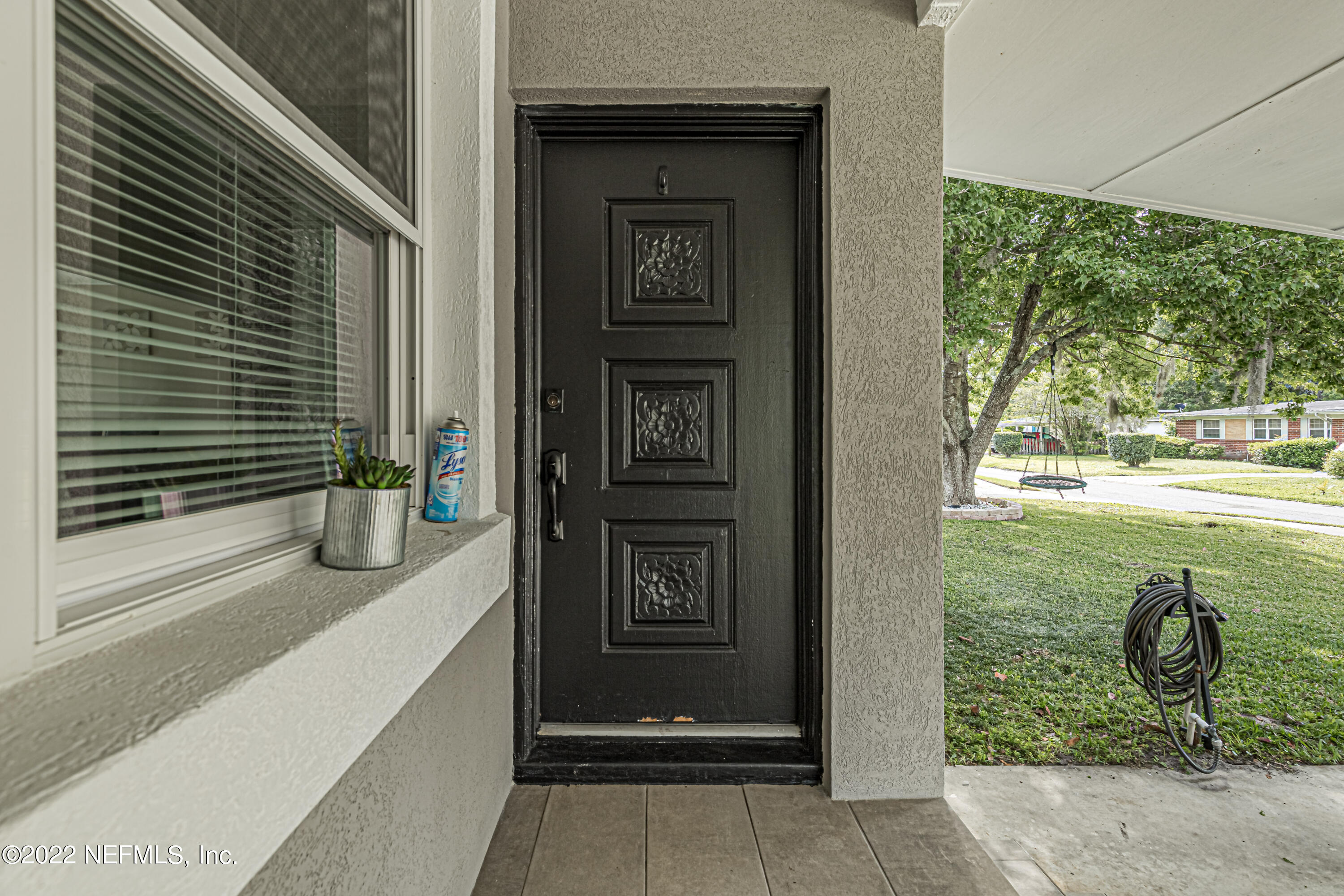 7011 Sans Souci Road Jacksonville, FL 32216 - Photo 5 of 37 5-Front Entry