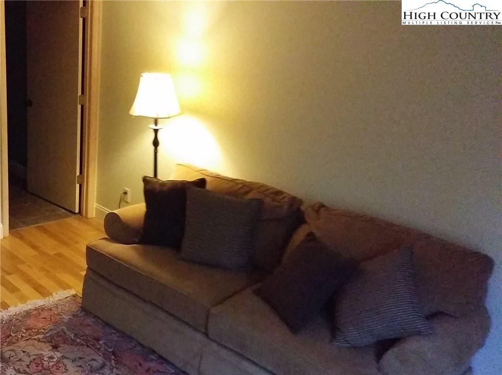 864 State View Road Boone, NC 28607 - Photo 11 of 25 Gallery Image 11