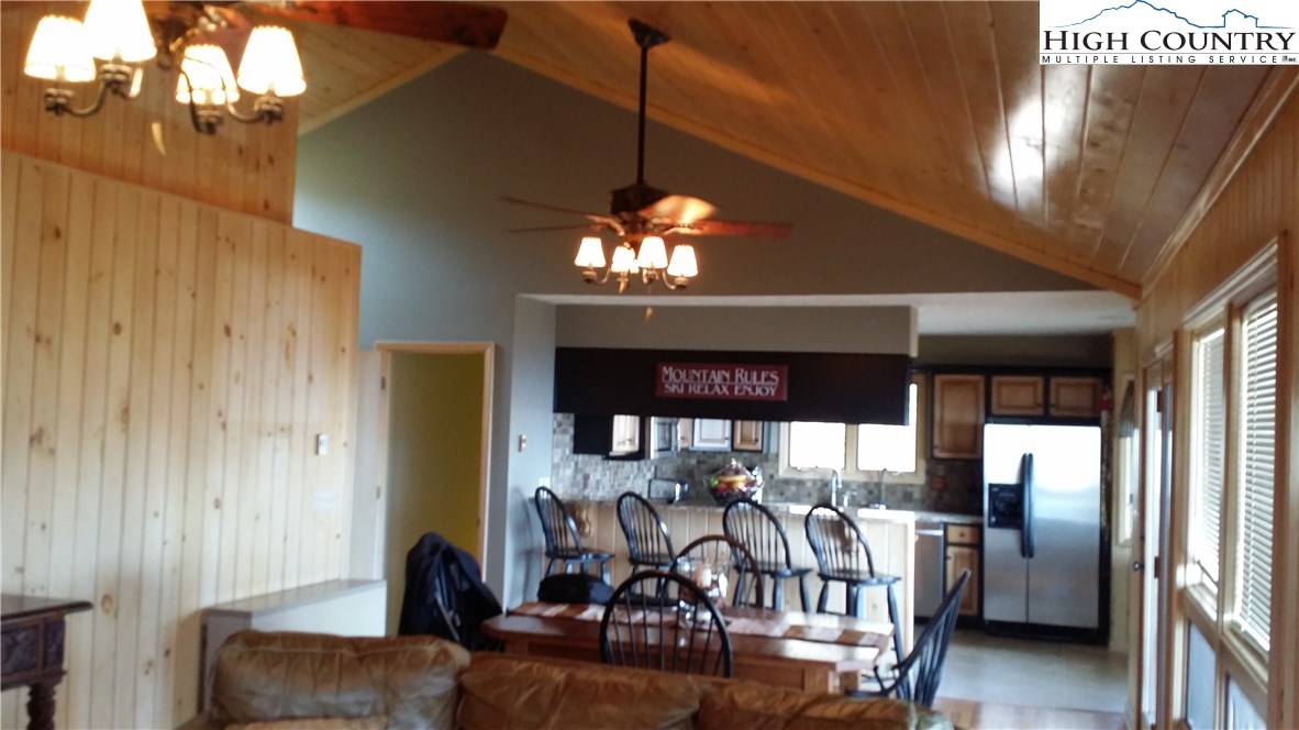864 State View Road Boone, NC 28607 - Photo 6 of 25 Gallery Image 6