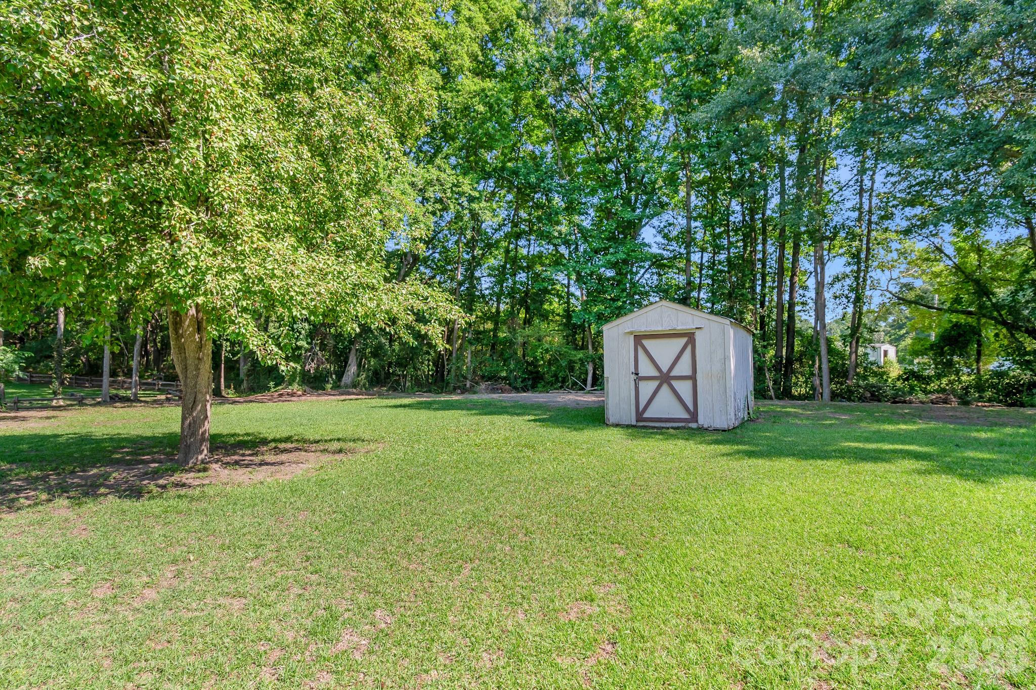 208 Church Street Jefferson, SC 29718 - Photo 18 of 48