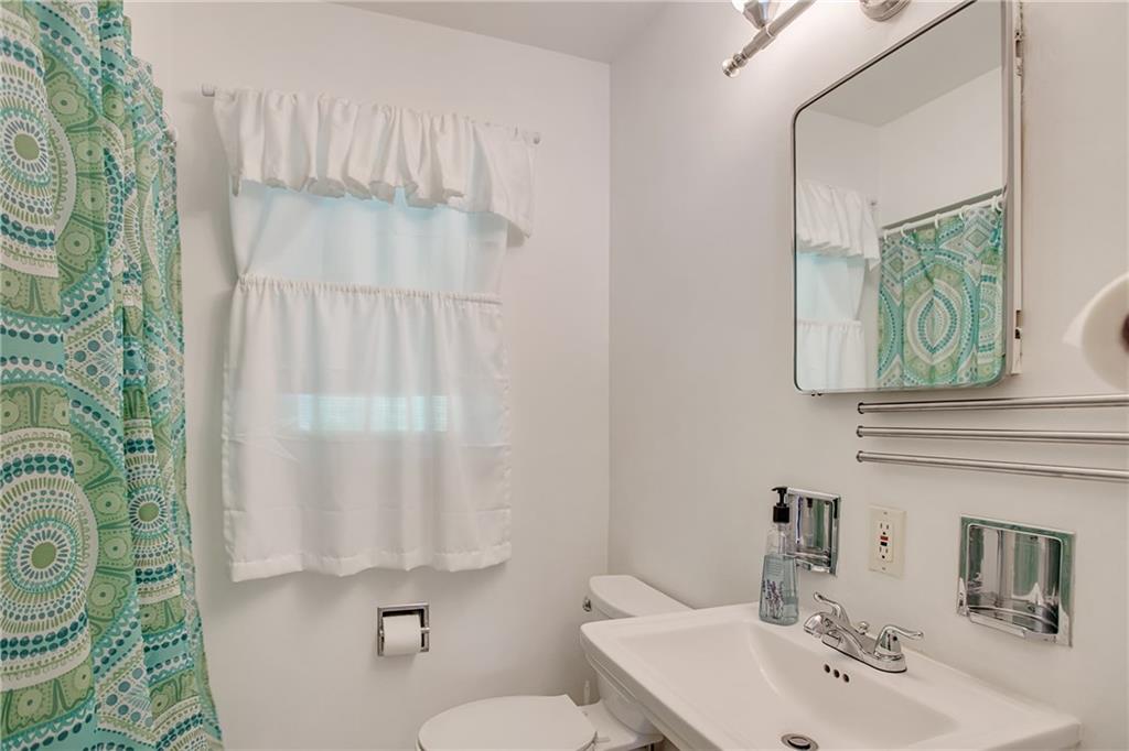 1906 Sandy Hill Road Irwin, PA 15642 - Photo 11 of 23 Gallery Image 11