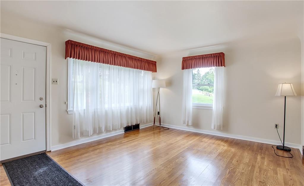 1906 Sandy Hill Road Irwin, PA 15642 - Photo 4 of 23 Gallery Image 4