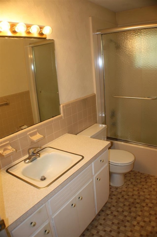 608 Sycamore Drive Anderson, SC 29621 - Photo 13 of 28 Gallery Image 13