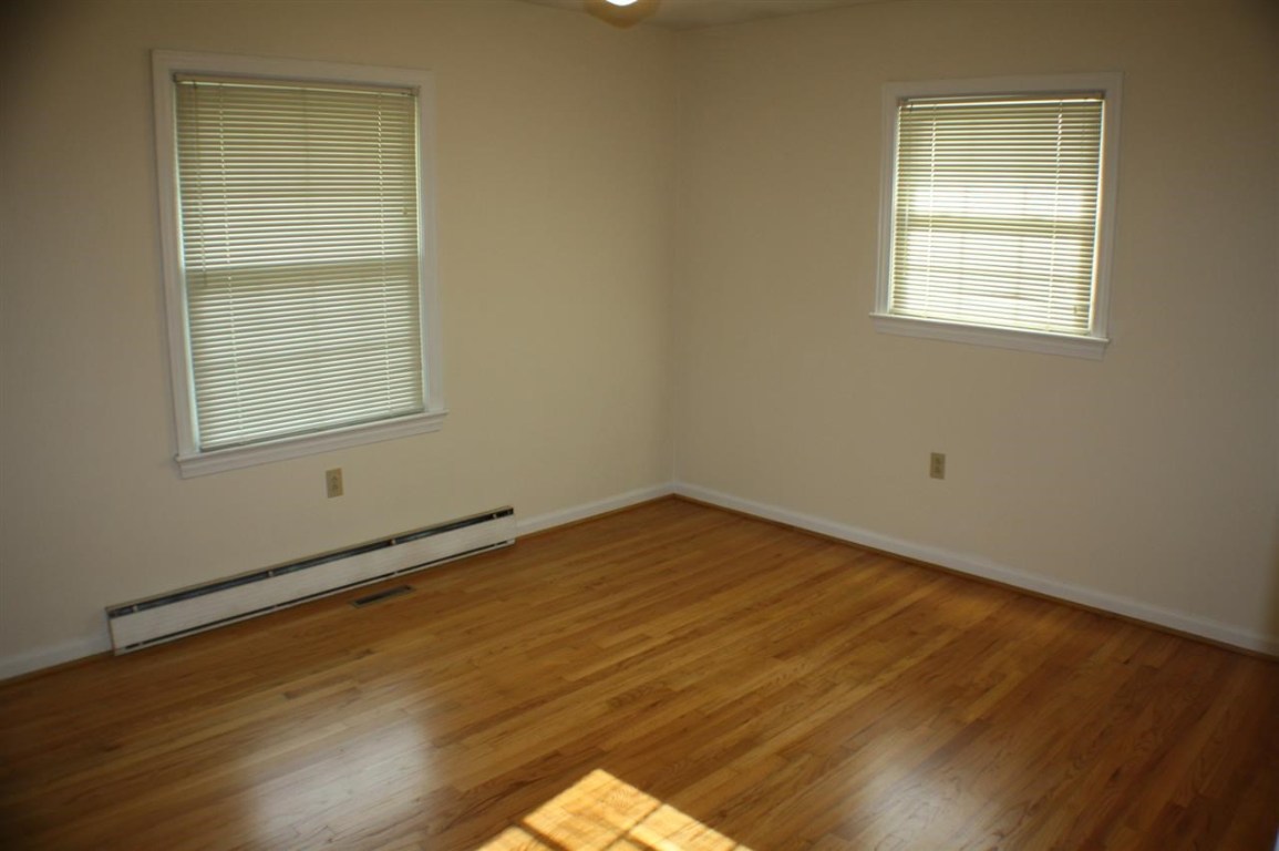 608 Sycamore Drive Anderson, SC 29621 - Photo 10 of 28 Gallery Image 10