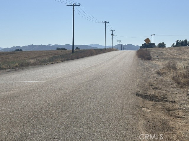 18 Keller Road Winchester, CA 92596 - Photo 11 of 19 a view of a house with a road