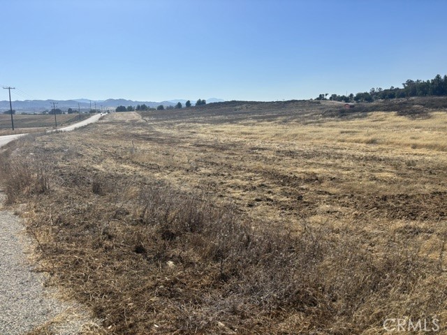 18 Keller Road Winchester, CA 92596 - Photo 13 of 19 a view of an ocean