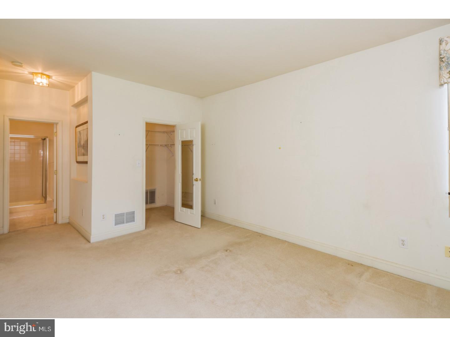 40 Stanford Road East Pennington, NJ 08534 - Photo 12 of 22 Gallery Image 12