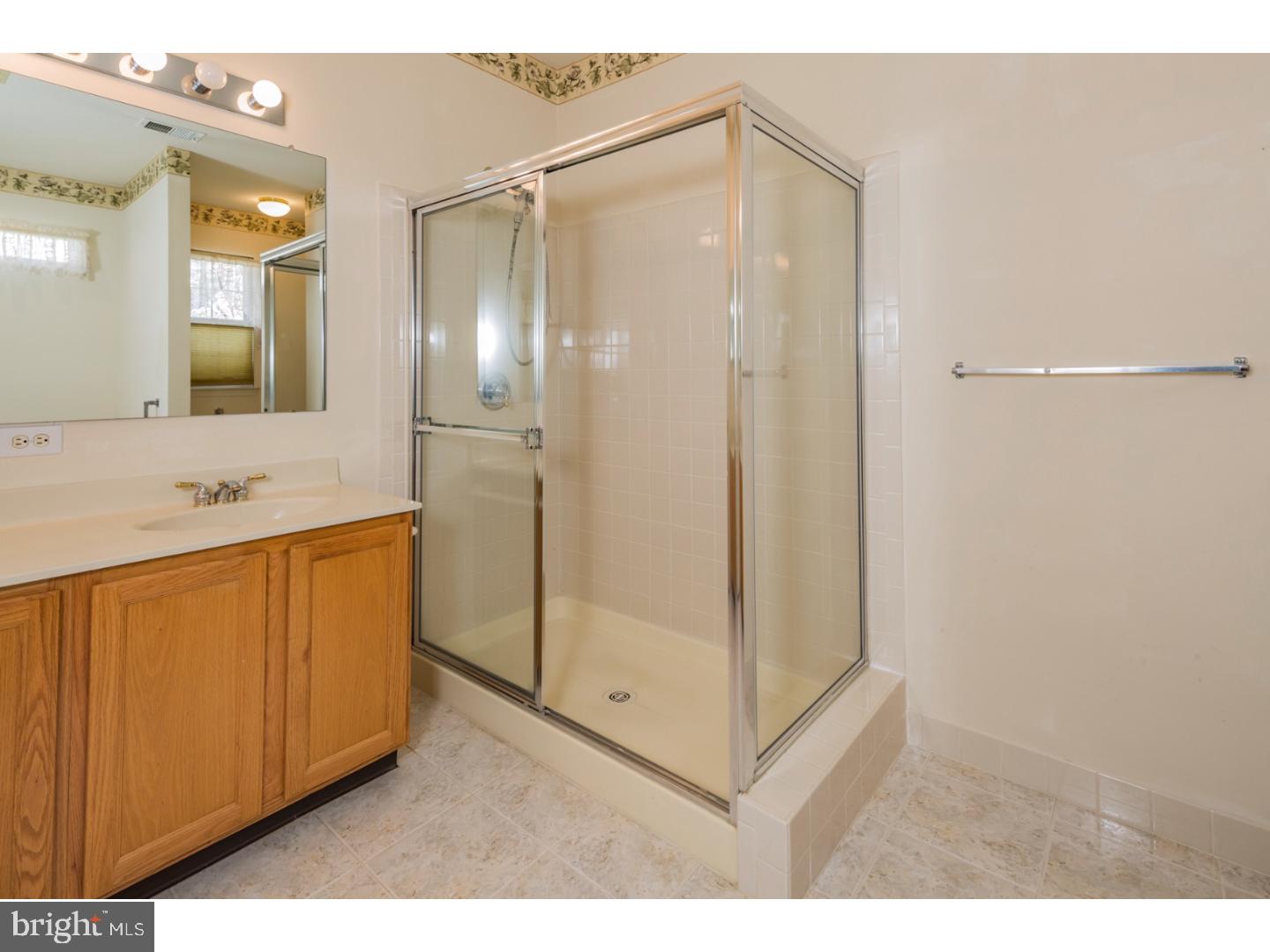 40 Stanford Road East Pennington, NJ 08534 - Photo 14 of 22 Gallery Image 14