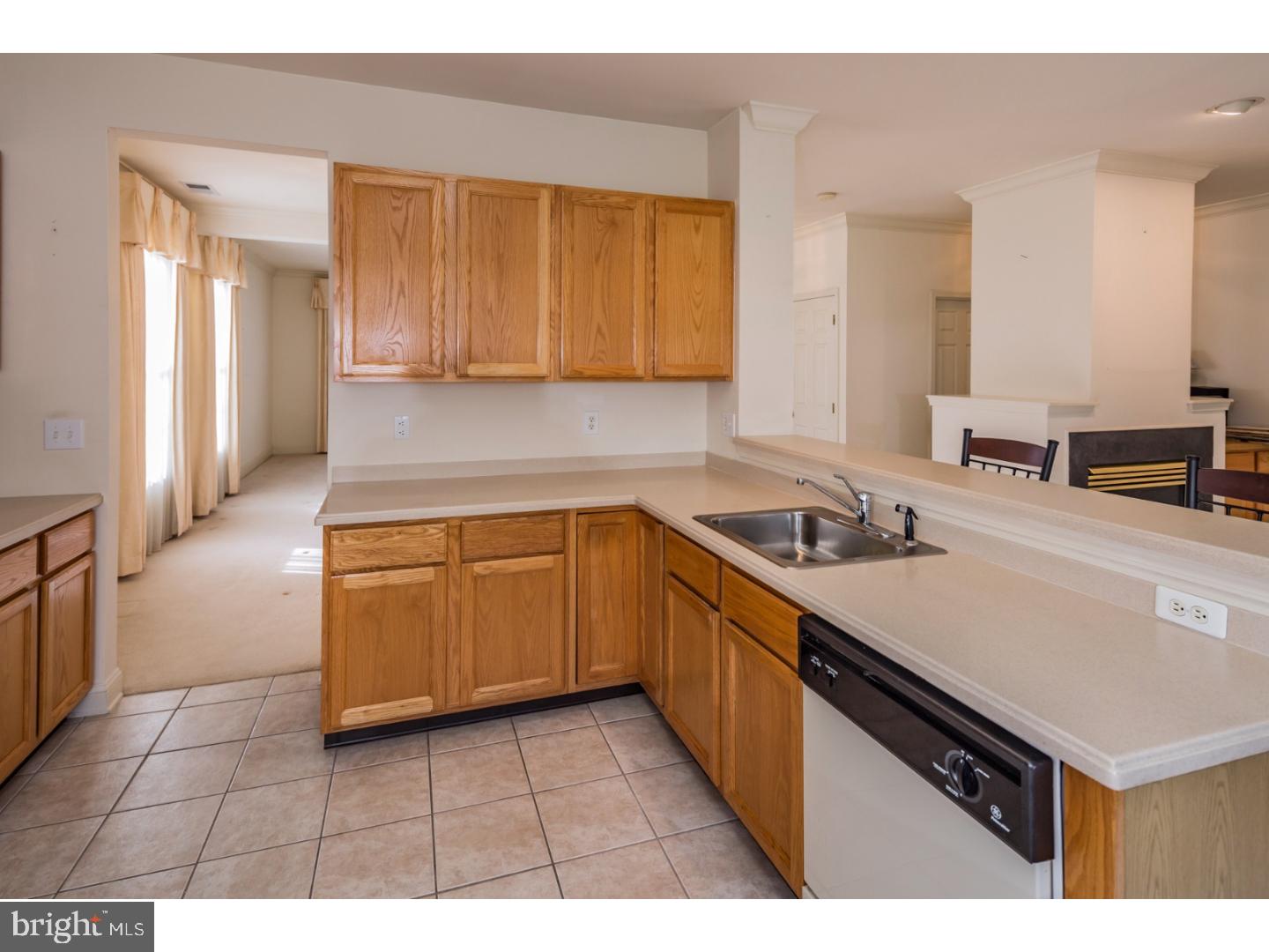 40 Stanford Road East Pennington, NJ 08534 - Photo 10 of 22 Gallery Image 10