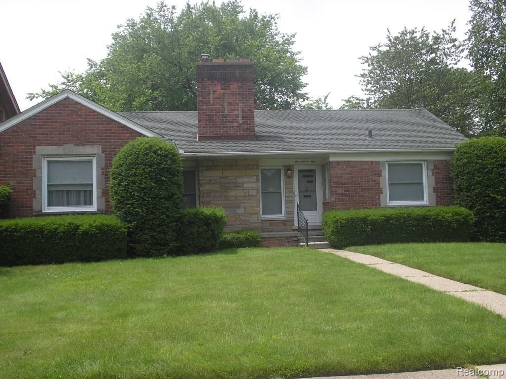 1039 Nottingham Road Grosse Pointe, MI 48230 - Photo 1 of 15 100.jpg