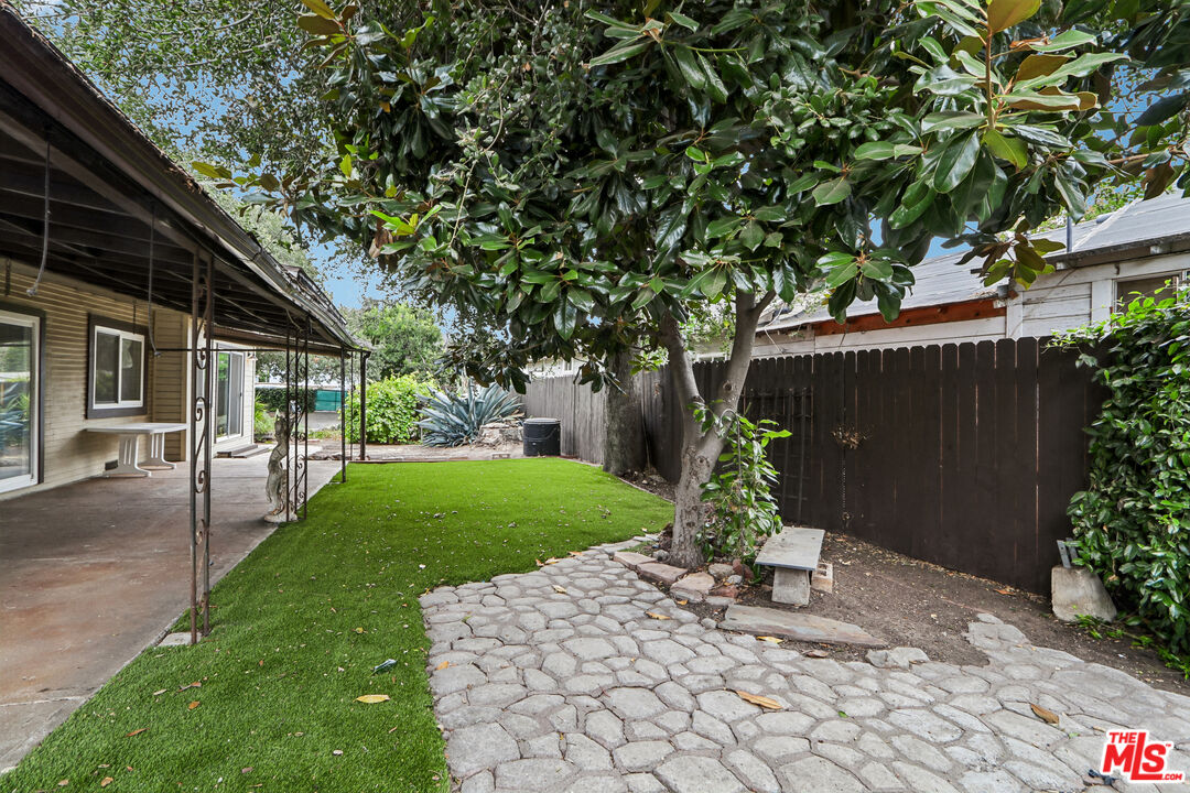 2717 Los Robles Road Thousand Oaks, CA 91362 - Photo 29 of 33