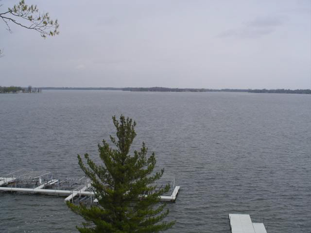8942 East Hatchery Road Syracuse, IN 46567 - Photo 4 of 4 Gallery Image 4