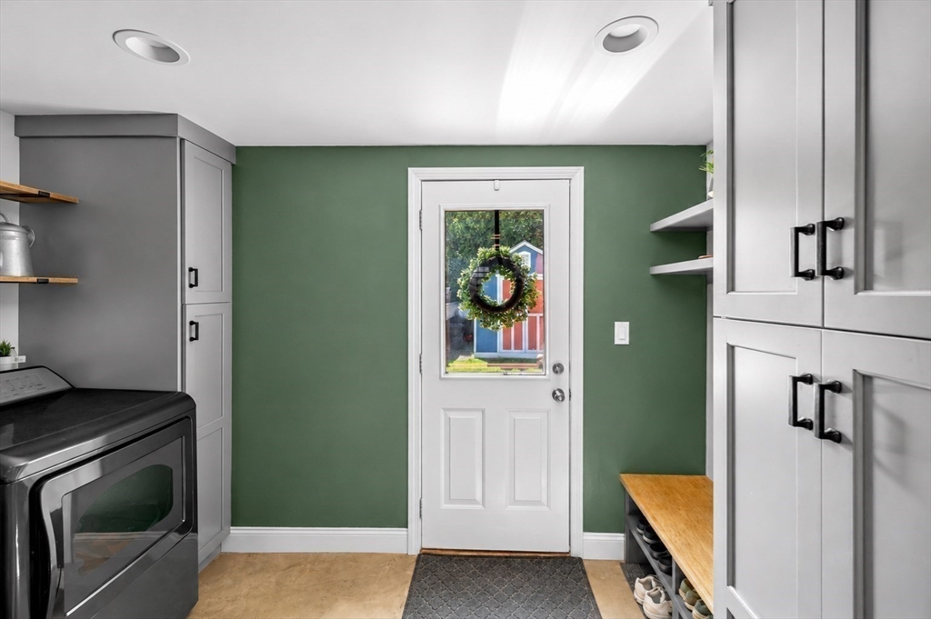 66 Spring Street Stoneham, MA 02180 - Photo 29 of 41
