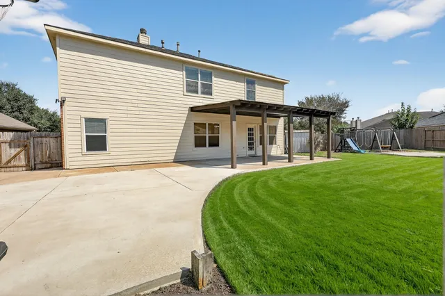 $387,775 | 20107 Glacier Falls Drive, Tomball, TX 77375