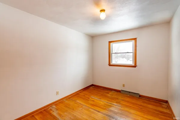 $237,000 | 1916 East Hively Avenue, Elkhart, IN 46516